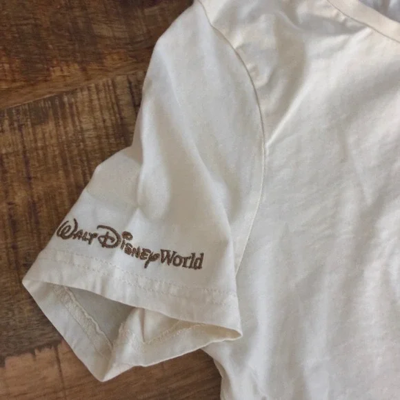 Disney World Castle Graphic Shirt Women Small Firework Cinderella Magic Kingdom - Picture 3 of 6